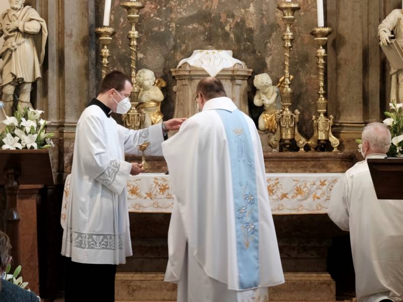 Engesztelő imanap (27).JPG